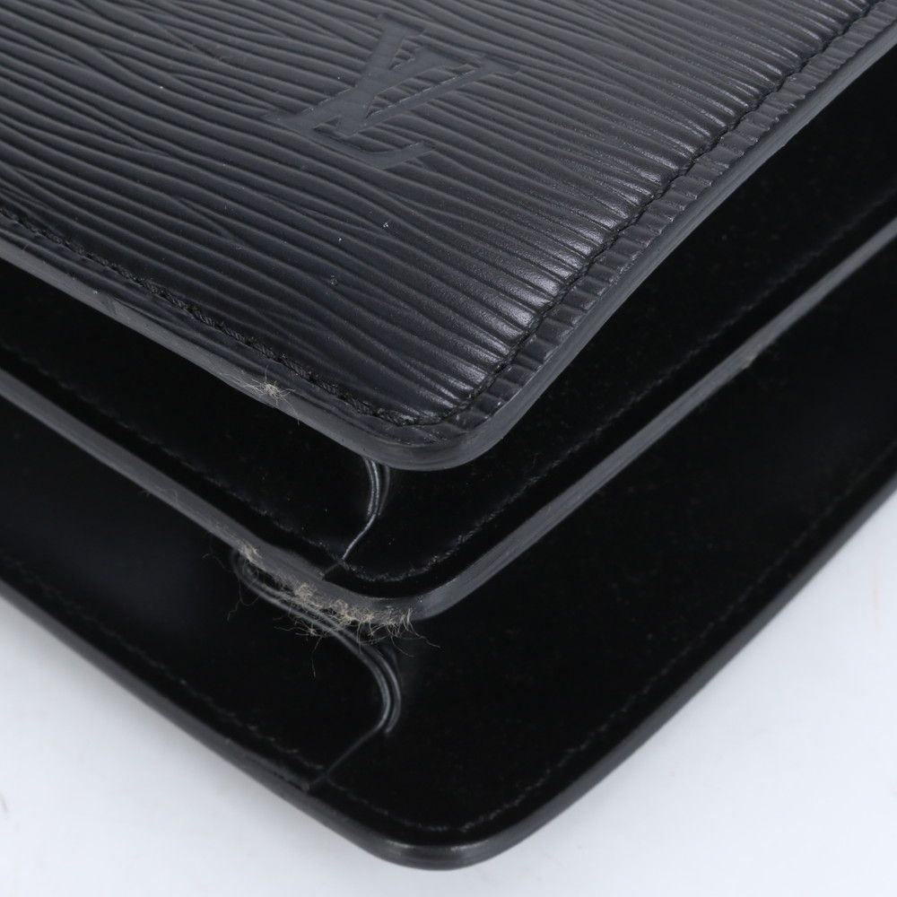 極美品 ルイヴィトン エピ セルヴィエット フェルモワール M54352