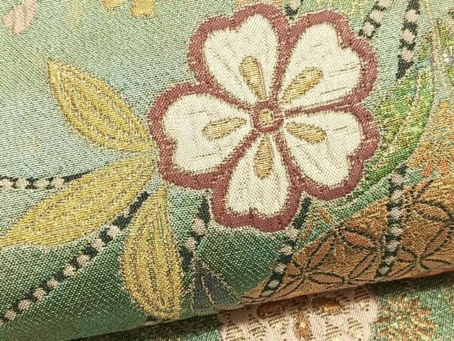 平和屋着物○六通柄袋帯 唐織 枝垂れ桜 黒地 金糸 正絹 逸品 DAAP1621ic