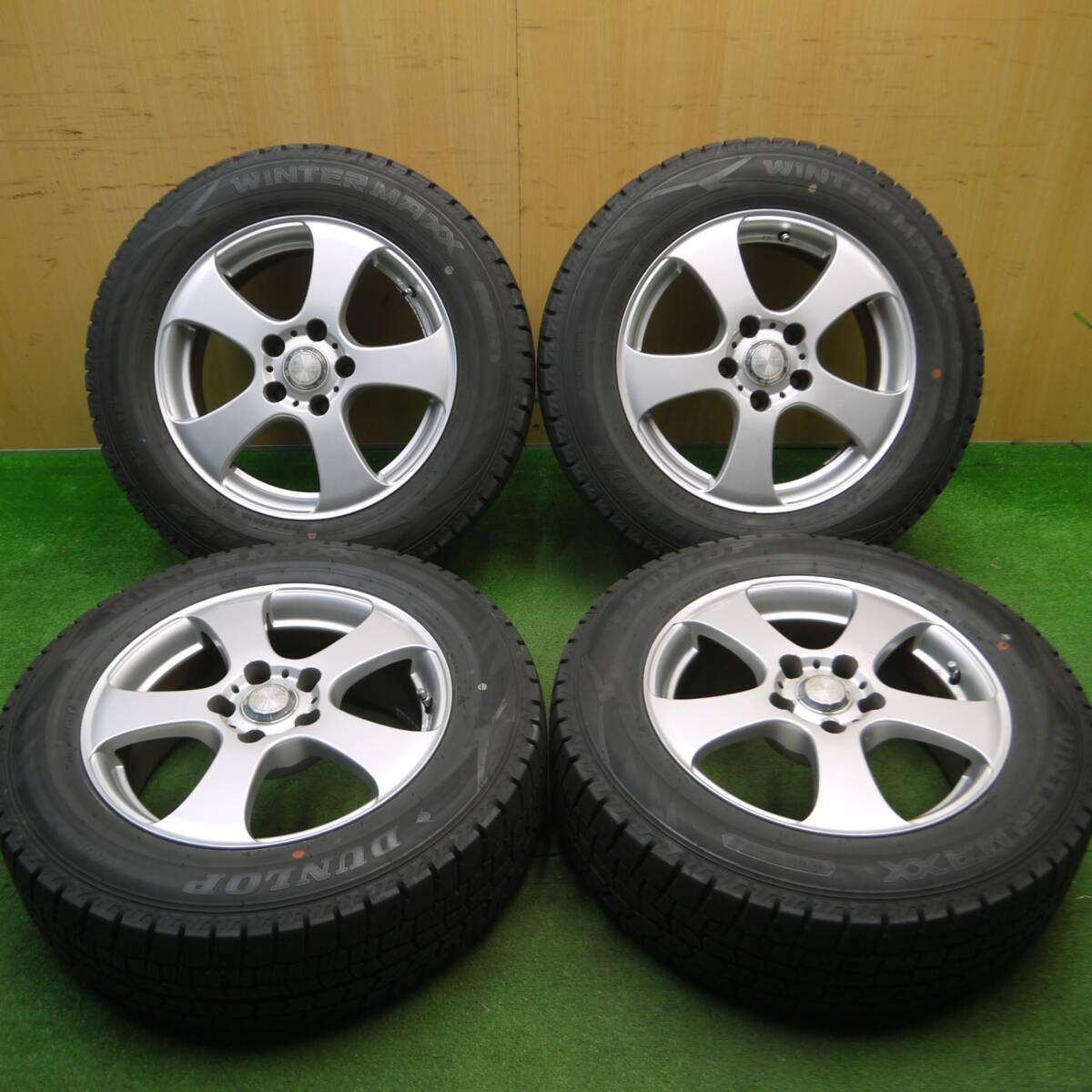 超バリ溝 21年製 205/55R16 スタッドレス PCD100/5H バリ溝！21年！9.5分☆スタッドレス 205/65R16 ダンロップ