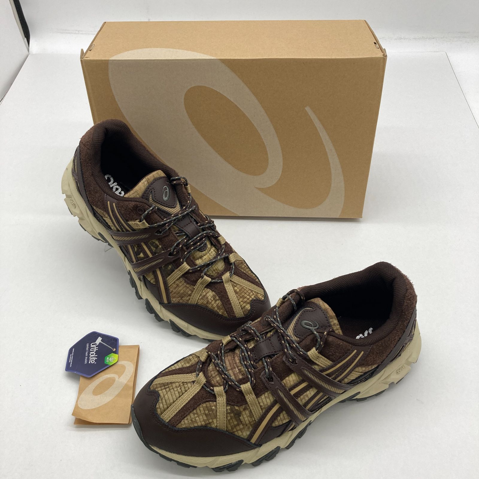 04ｍ2246∞ASICS アシクッス GEL-SONOMA ゲルソノマ 1201A818-200 ブラウン 27.5ｃｍ ローカットスニーカー 箱あり 中古品