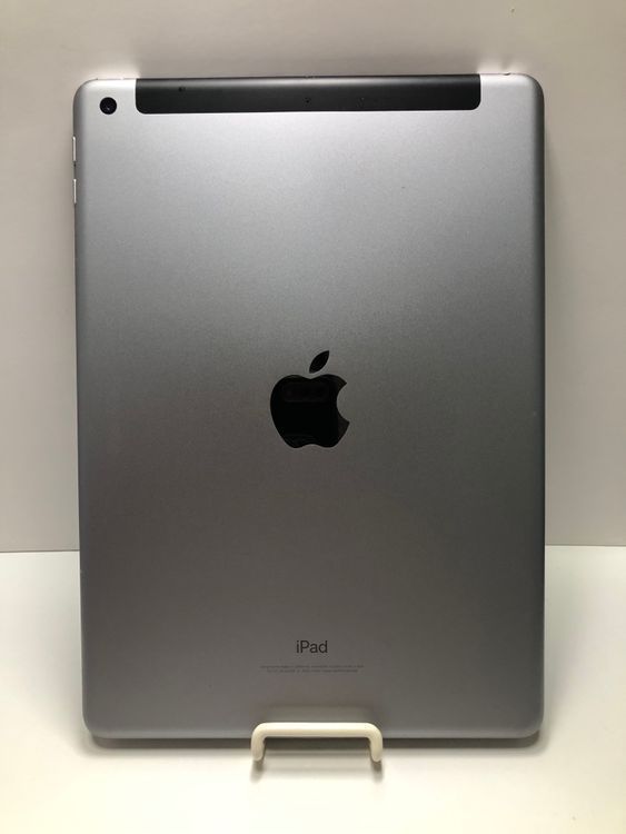 Simフリー iPad 第6世代  32GB スペースグレイ 送料無料