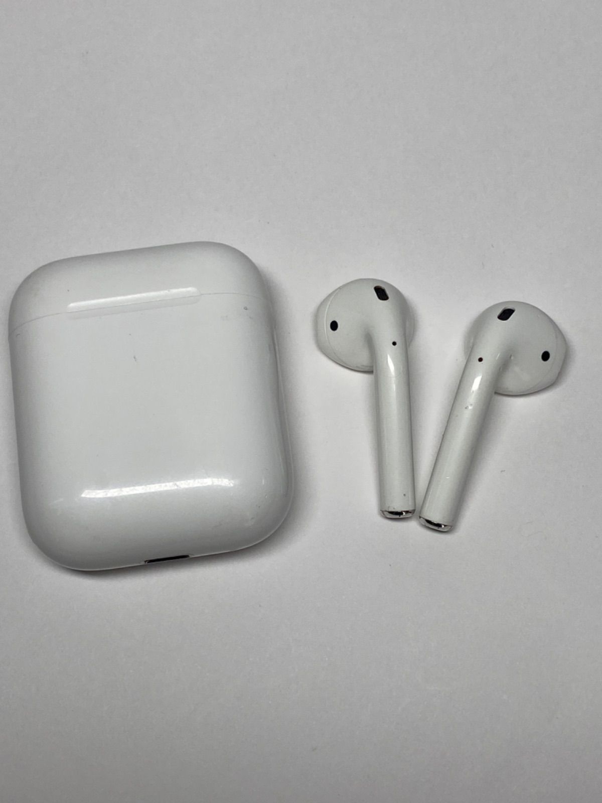 Apple アップル AirPods エアーポッズ(A2032・A2031)第2世代 充電 ...