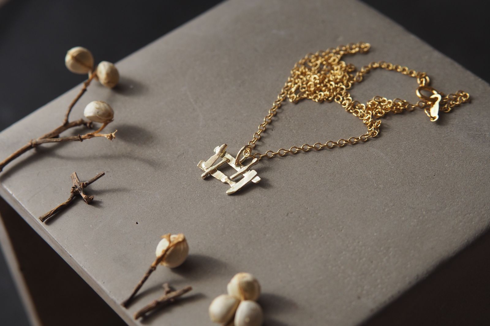 ジャスパー マクラメ ネックレス 創』ピクチャージャスパードロップと