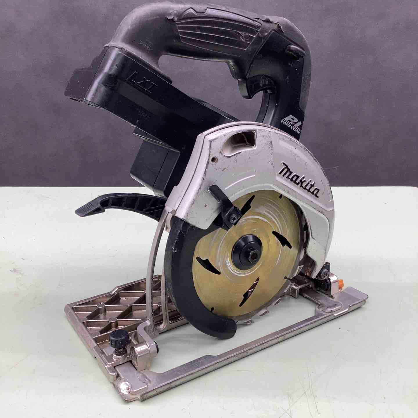 マキタ makita コードレス丸のこ HS471DZB 越谷店