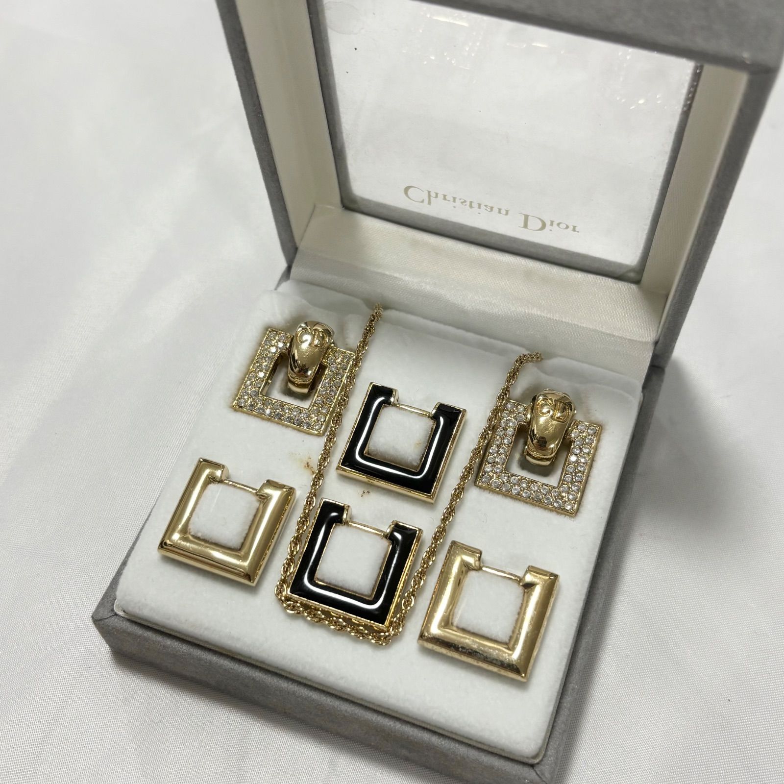 【極美品】Dior イヤリング ネックレス CD ロゴ ストーン セット 送料無料】Christian Dior/クリスチャンディオール/ネックレス
