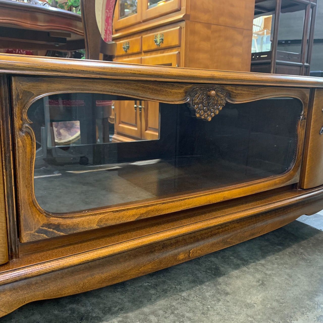 IDC大塚家具 カンティーニュ テレビボード アンティーク色 25万