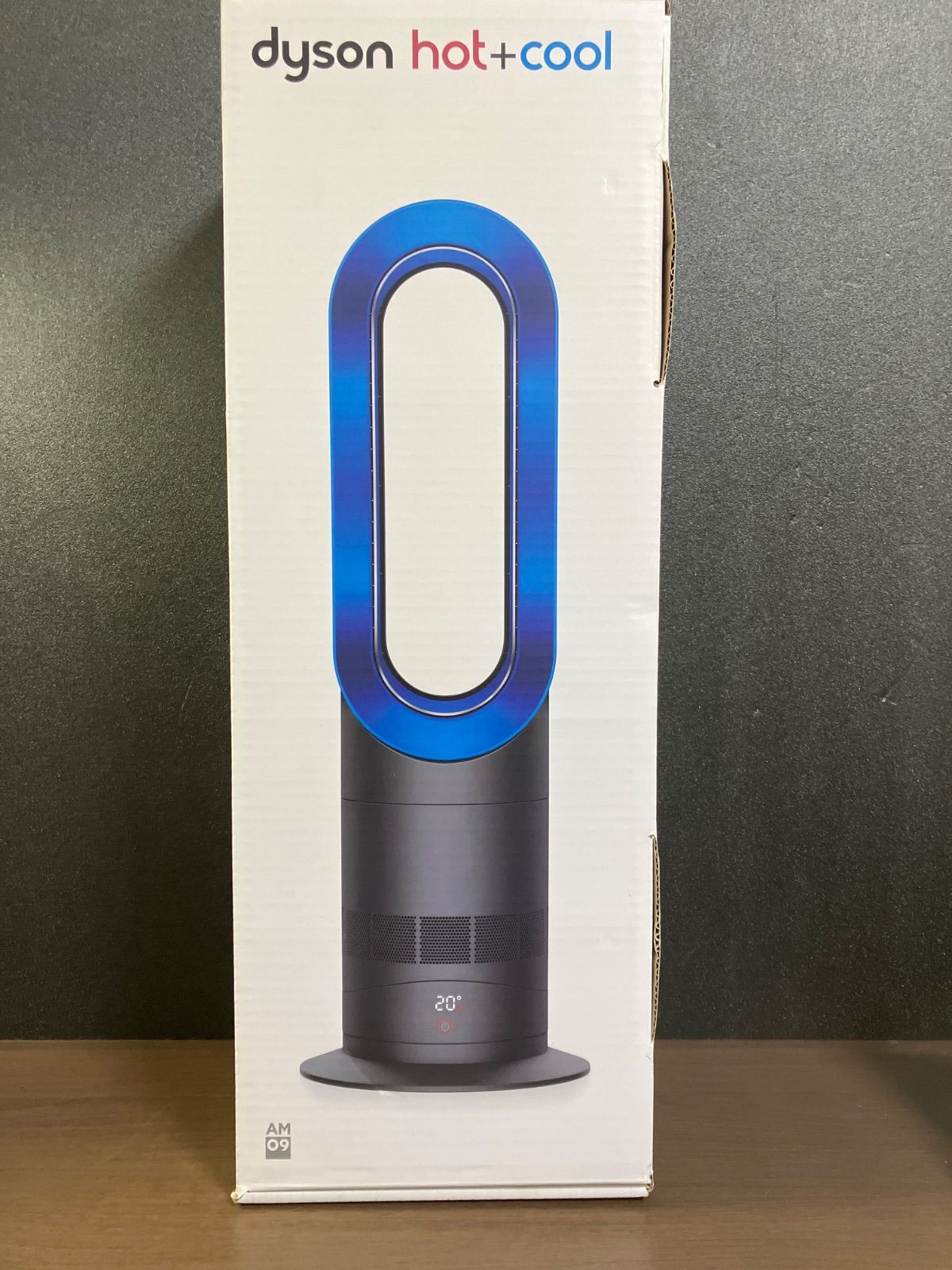 Dyson ダイソン　AM09 hot&cool セラミックファンヒーター ダイソン 冷暖房機器 Hot＋Cool AM09 N ファンヒーター ホワイト