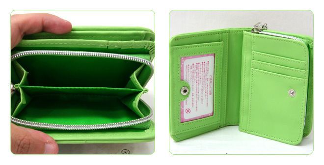 新品未使用】子ども用二つ折り財布 クローバーフェスティバル柄