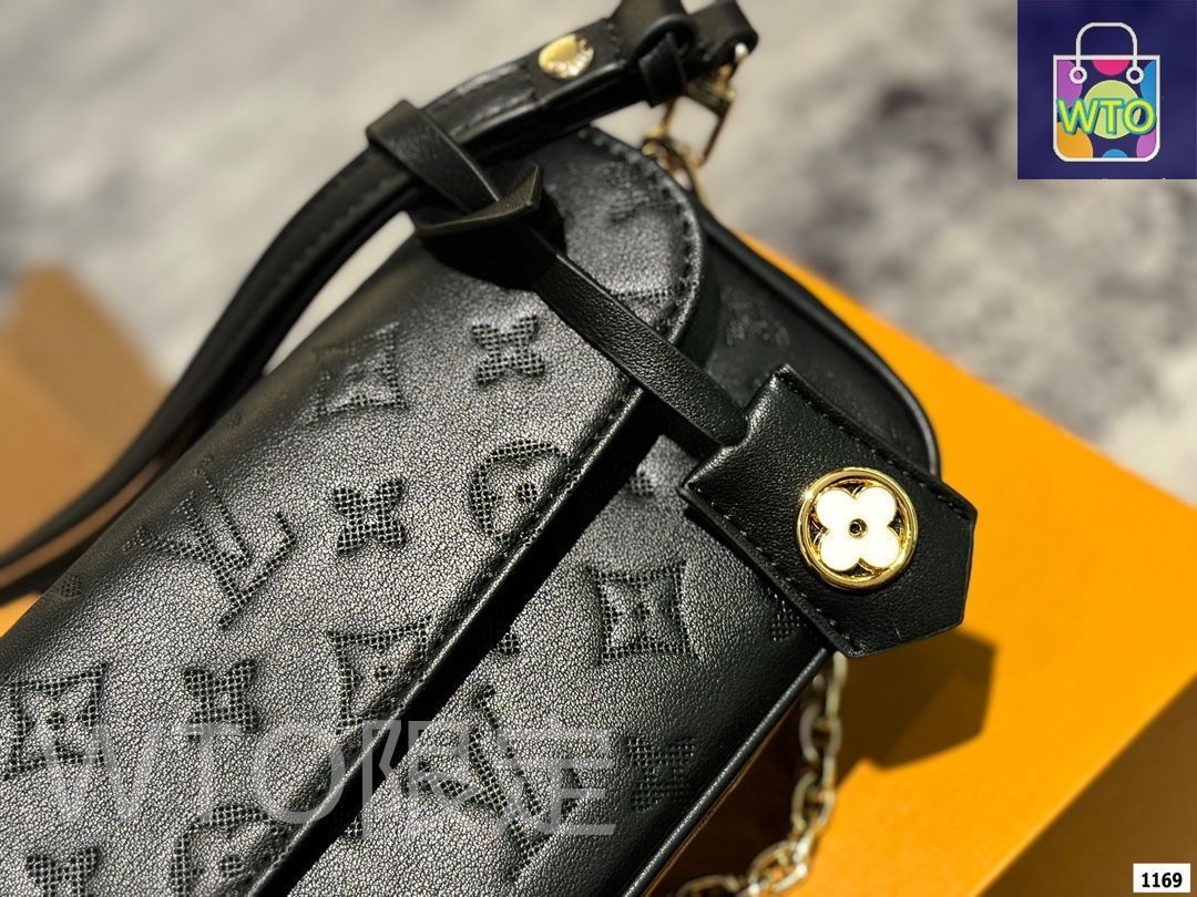 LV/ルイヴィトンWALLET ON CHAIN IVY、脇バッグ、斜めショルダー