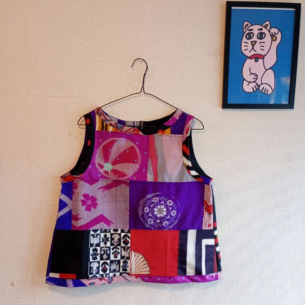 アンティーク着物と銘仙リメイク ランダムパッチワークノースリブブラウス