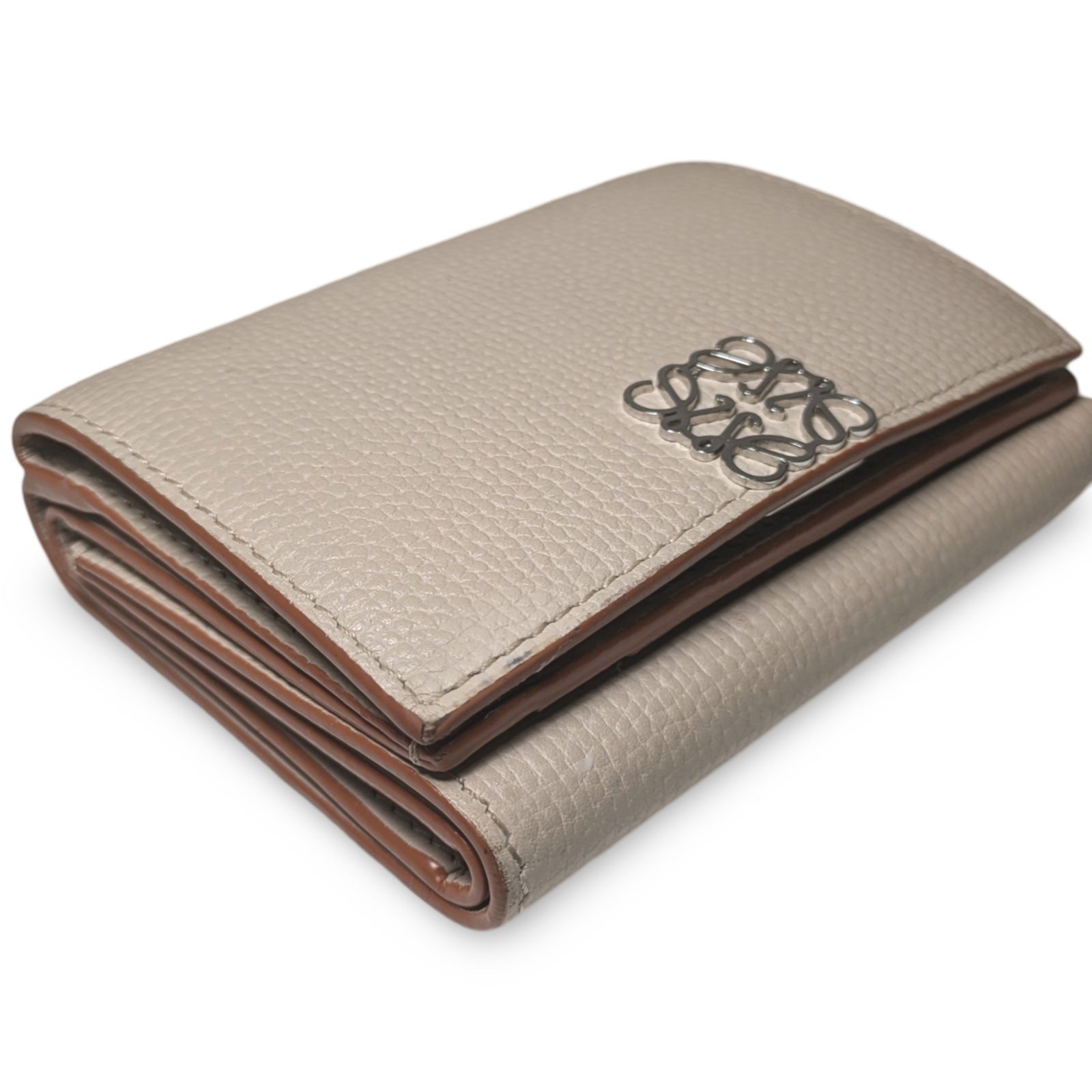 美品】LOEWEロエベ アナグラム トライフォールドウォレット アイボリー  