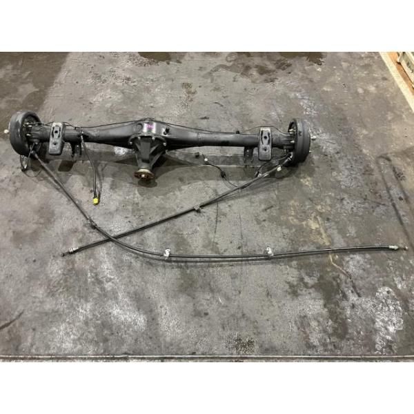 スクラム DG16T リアアクスルホーシング デフホーシング KC エアコンパワステ 4WD 1A14-26-01XB 26U