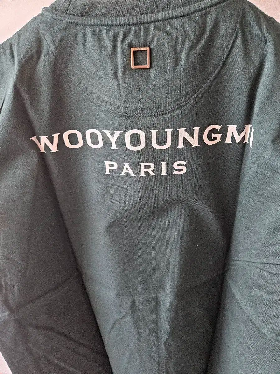 【関税込み】WOOYOUNGMI グリーン バックロゴ スウェットシャツ Wooyoungmi logo-embroidered Sweatshirt | Green | FARFETCH GE