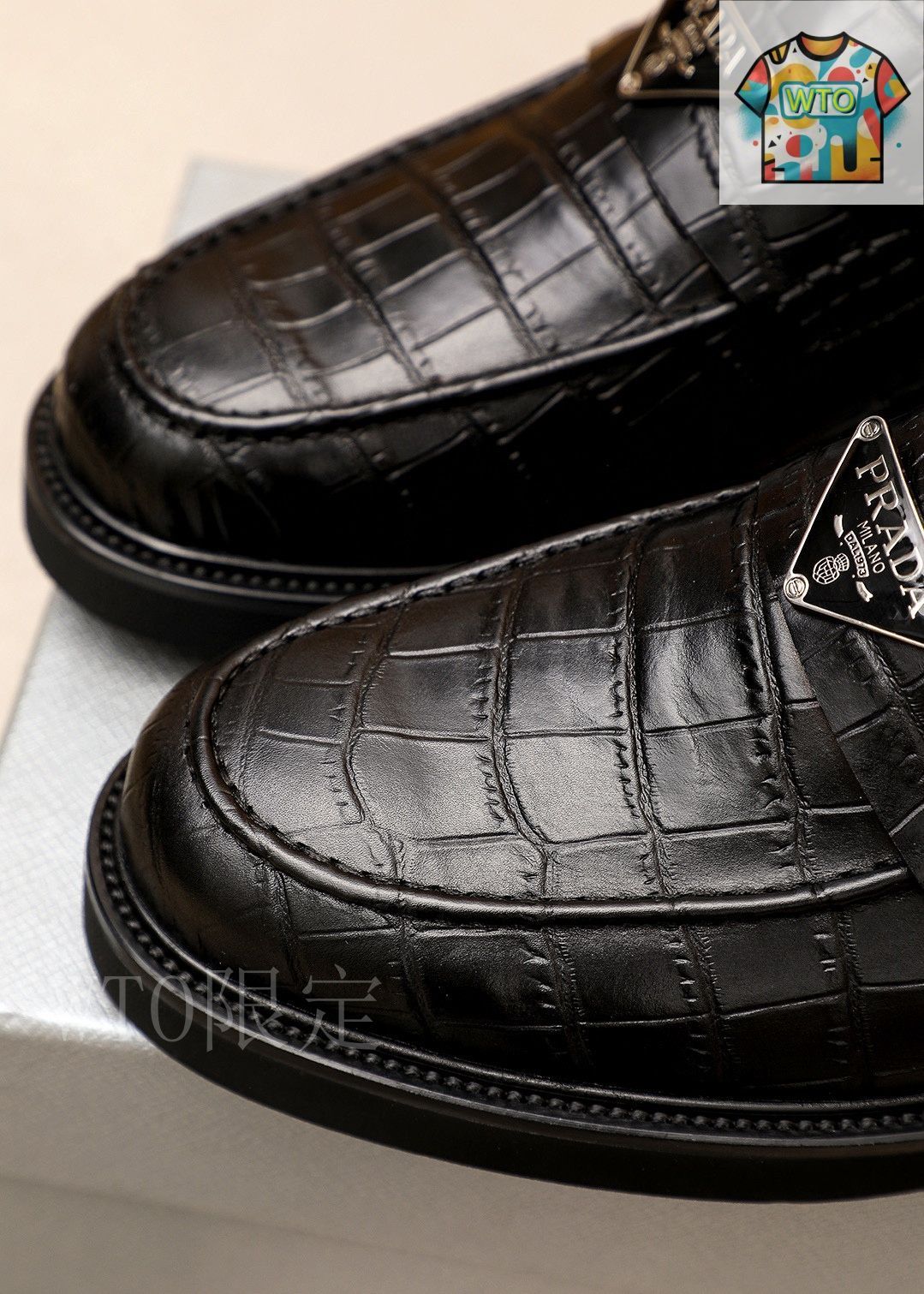 新品 PRADA レザー フラットシューズ 楽天市場】【9/25限定・最大1万円OFFクーポン配布中】PRADA