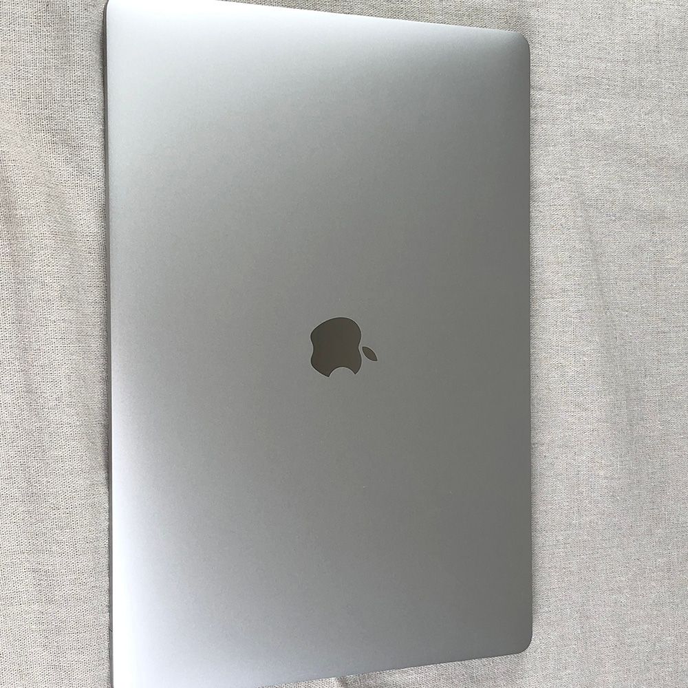 ジャンク MacBook Pro 15