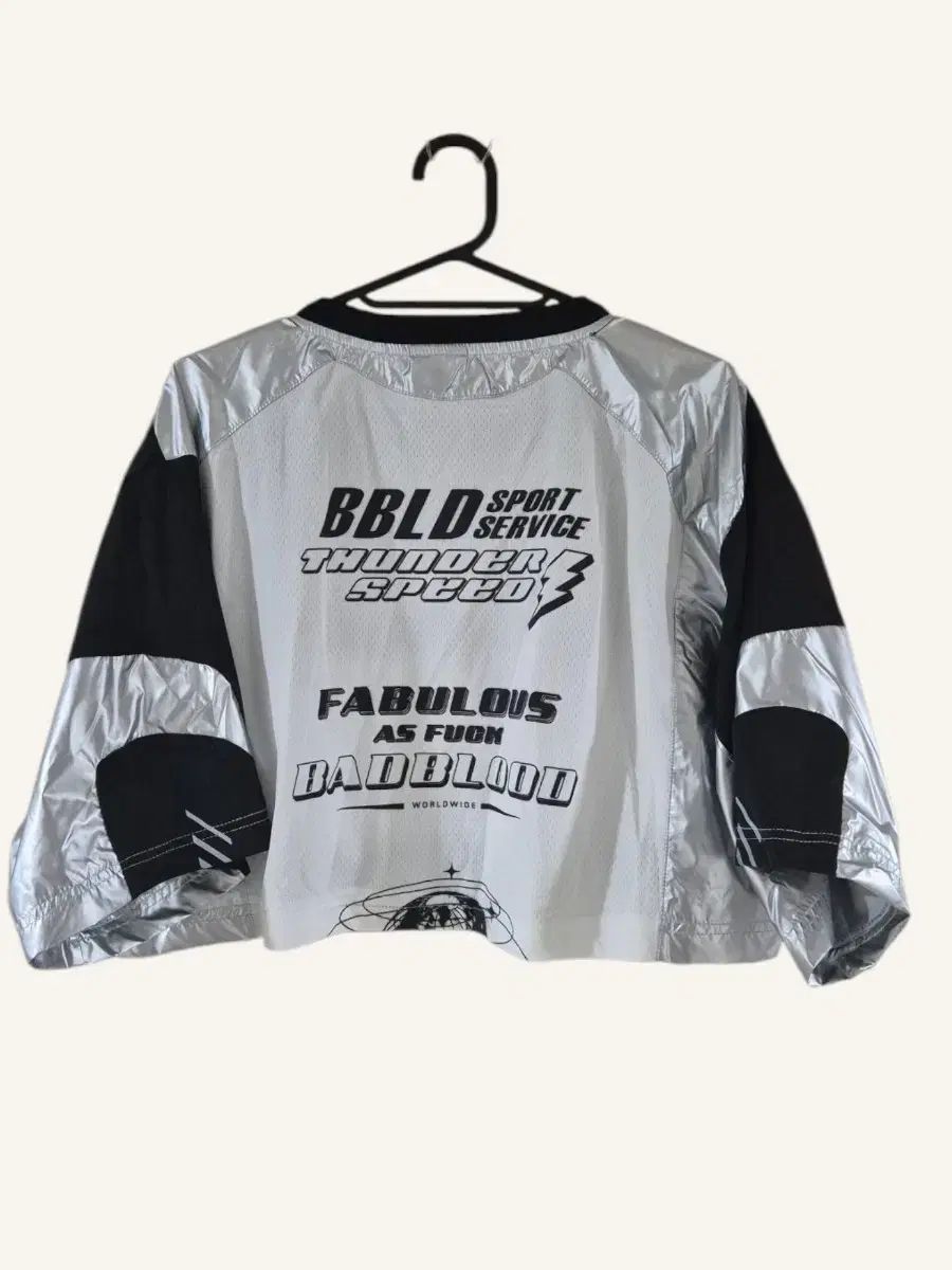 L BADBLOOD(バッドブラッド) レディース クロップド半袖Tシャツ