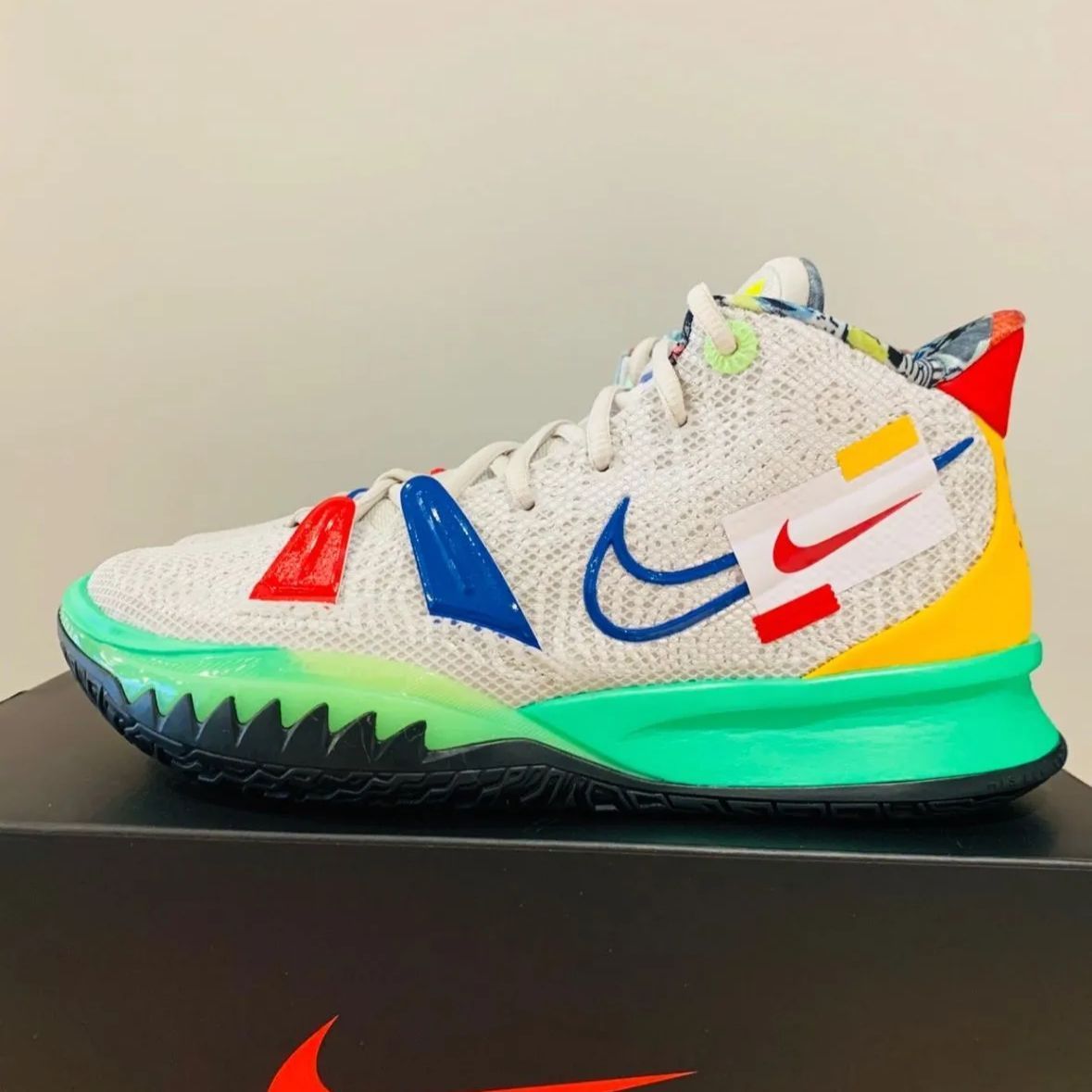 Nike Kyrie 7 EP ナイキ スニーカー バスケットボールシューズ メンズ レディース 23 23.5 24 24.5 25 25.5 26  26.5 27 27.5 28 28.5 29 29.5 30 - メルカリ