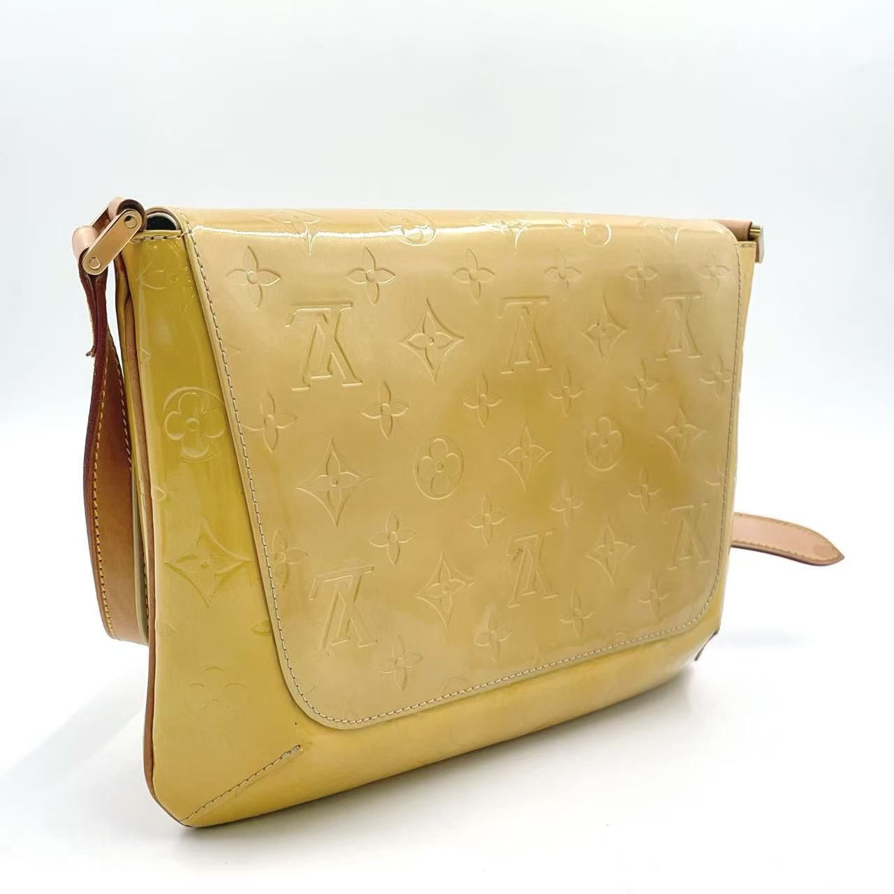 超美品　ルイヴィトンモノグラム手袋 LOUIS VUITTON トンプソンストリート モノグラムヴェルニ