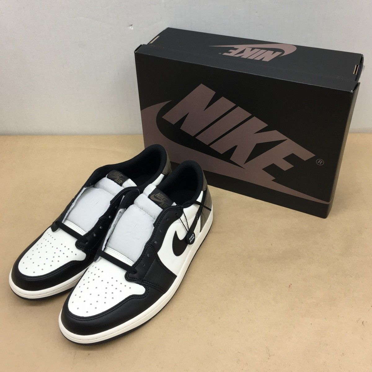 未使用 NIKE AIR JORDAN 1 RETRO LOW OG Mocha CZ0790-102 サイズ30cm 
