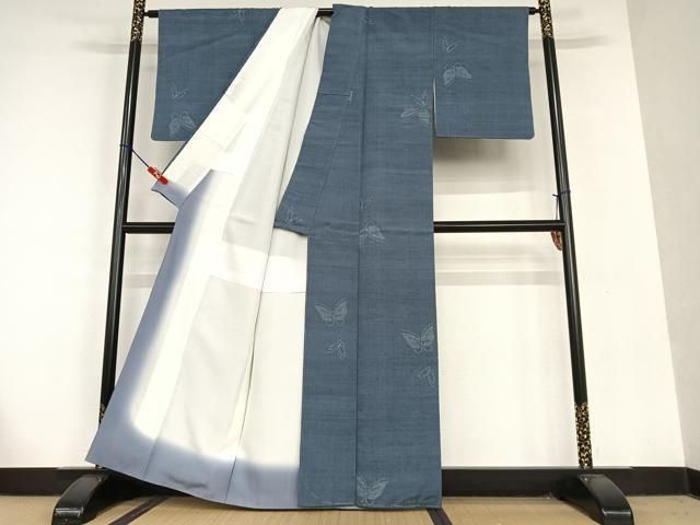 平和屋着物○結城紬 100亀甲 飛び亀甲柄 舞蝶文 正絹 逸品 AAAU8340zg