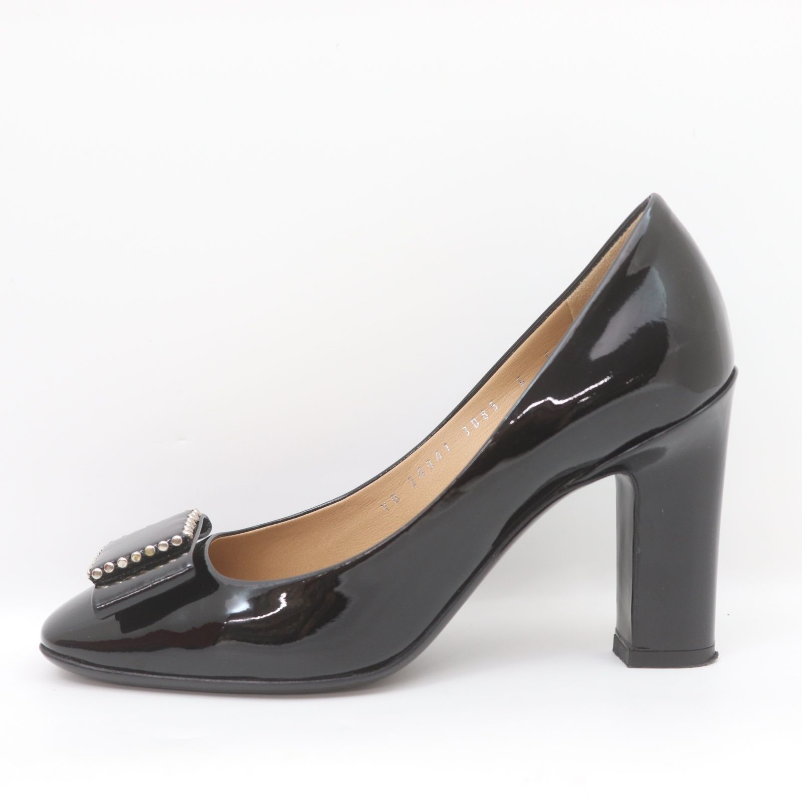 【Ferragamo/フェラガモ】黒エナメルパンプス 楽天市場】【 25.5cm のみ】イタリア製 フェラガモ エナメル