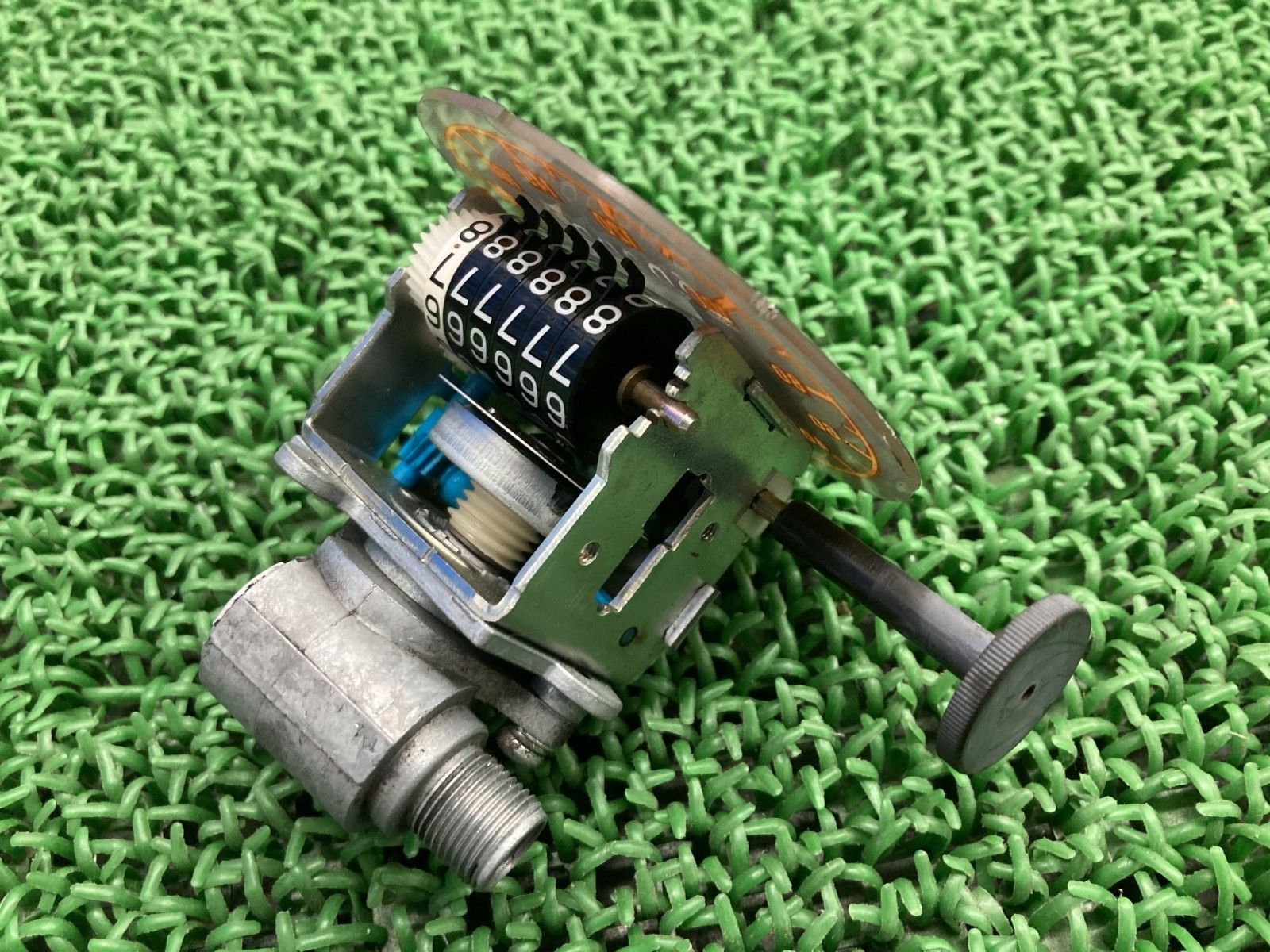 TZR250 スピードメーター YA-747-51 ヤマハ 純正 中古 バイク 部品 3MA