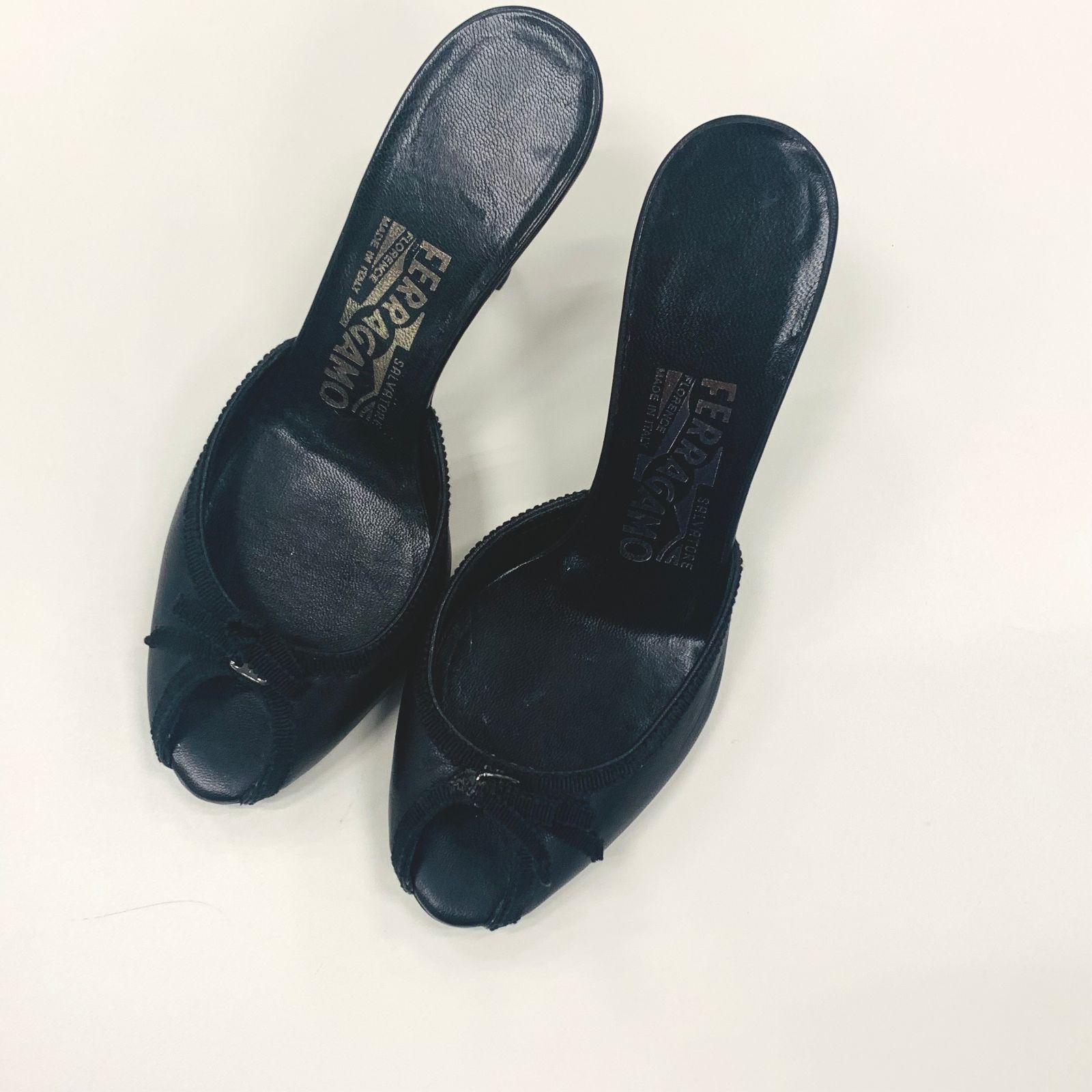 Ferragamo 6CMヒールミュール