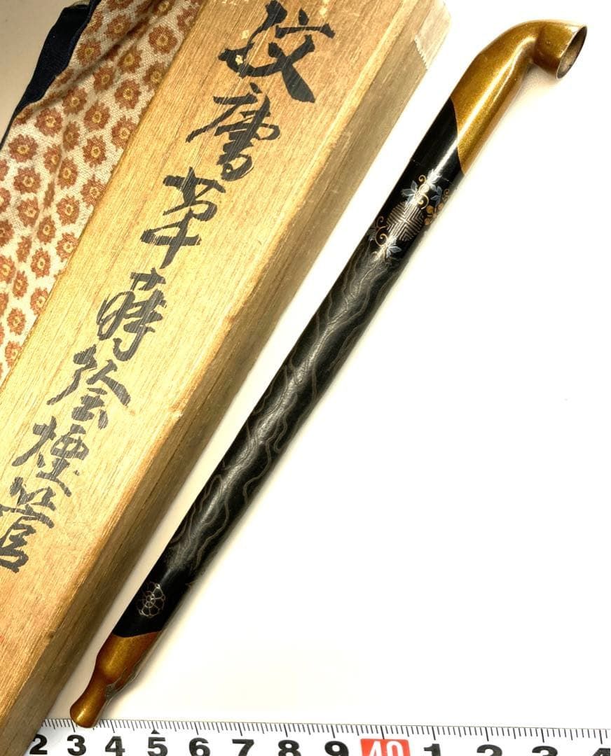 江戸時代 紋唐草蒔絵煙管 木 12g 東Y6-0226 2Fトコエサ