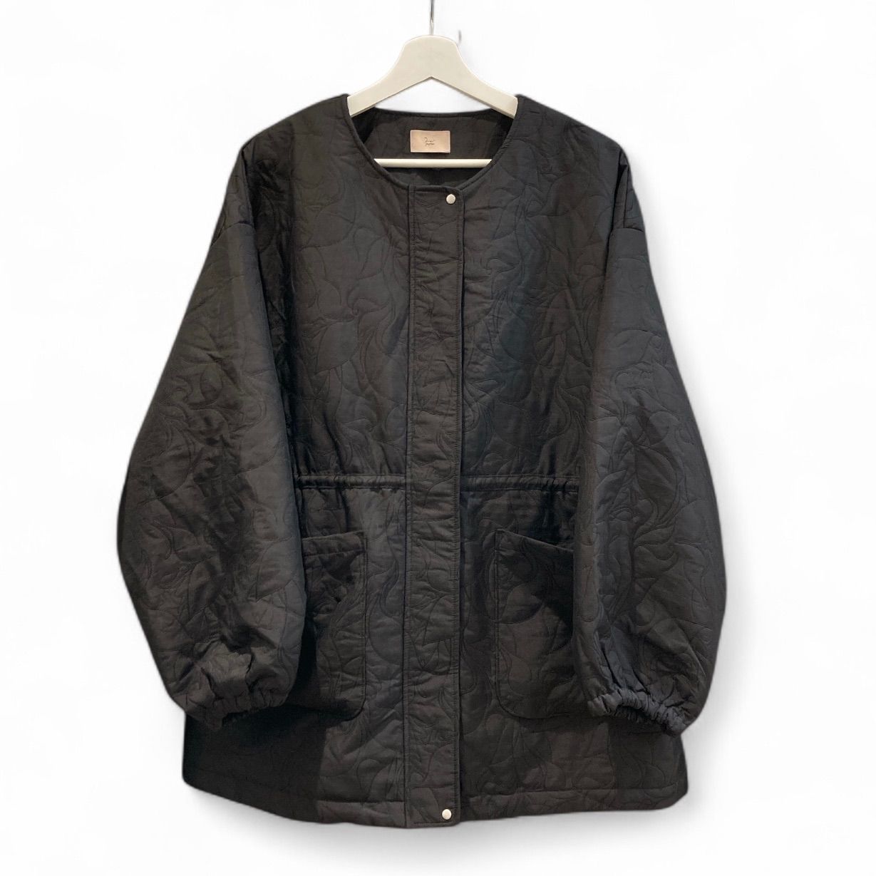 moi tytto モイテュット ニュアンス柄 キルティングブルゾンコート