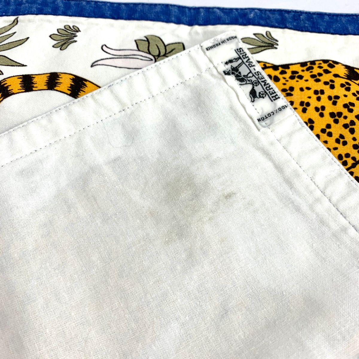 ♥新品♥HERMÈS レオパード柄 ランチョンマット　ナフキンセット HERMÈS ヒョウ柄ランチョンマットとナフキンのセット - メルカリ