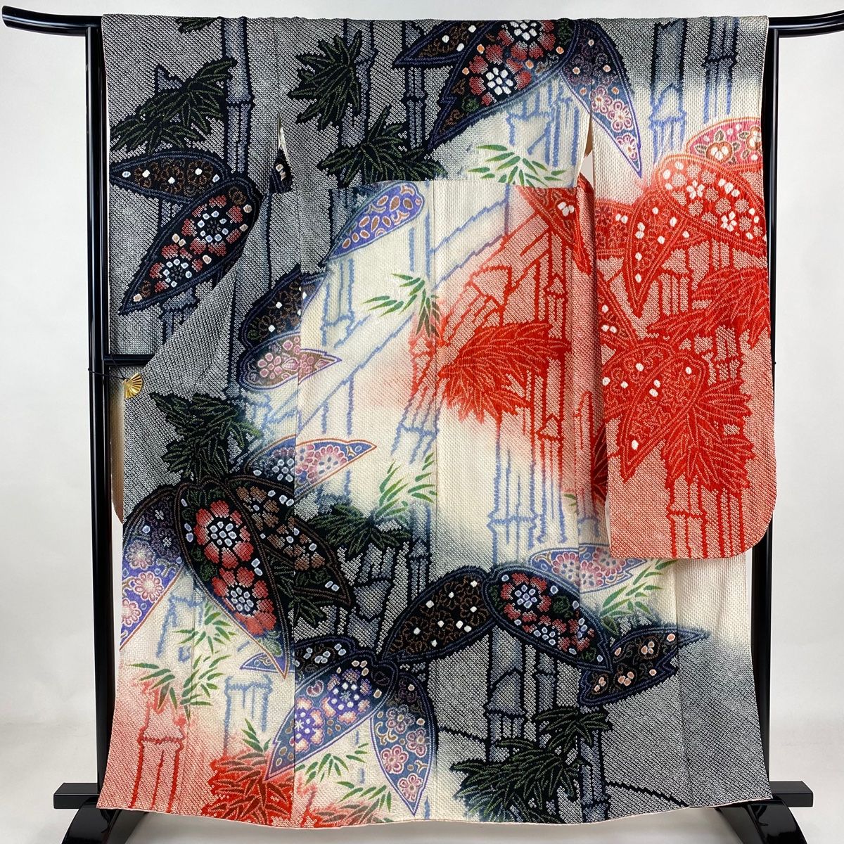 振袖 身丈161cm 裄丈64.5cm M 袷 草花 笹 総絞り 染め分け 黒灰 正絹  