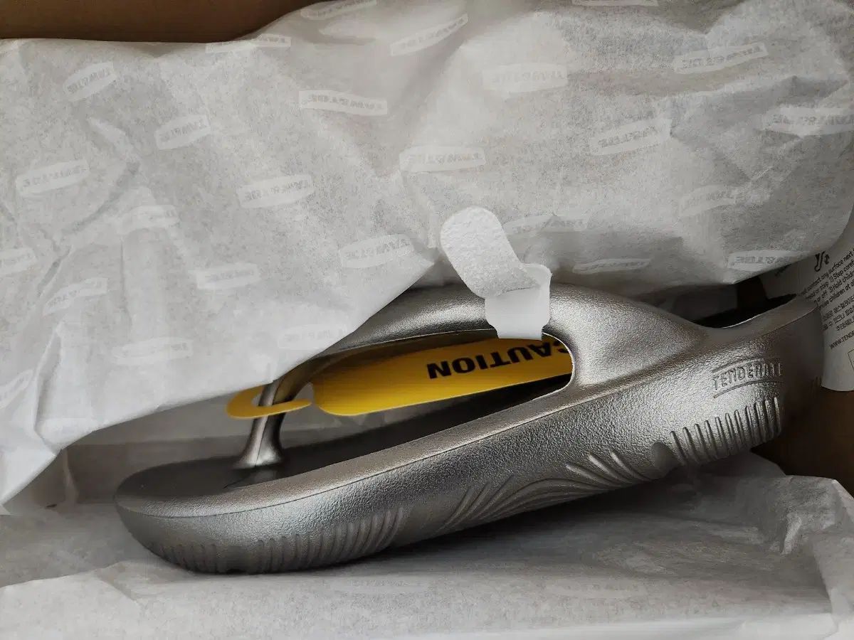 フリップ フロップ 240