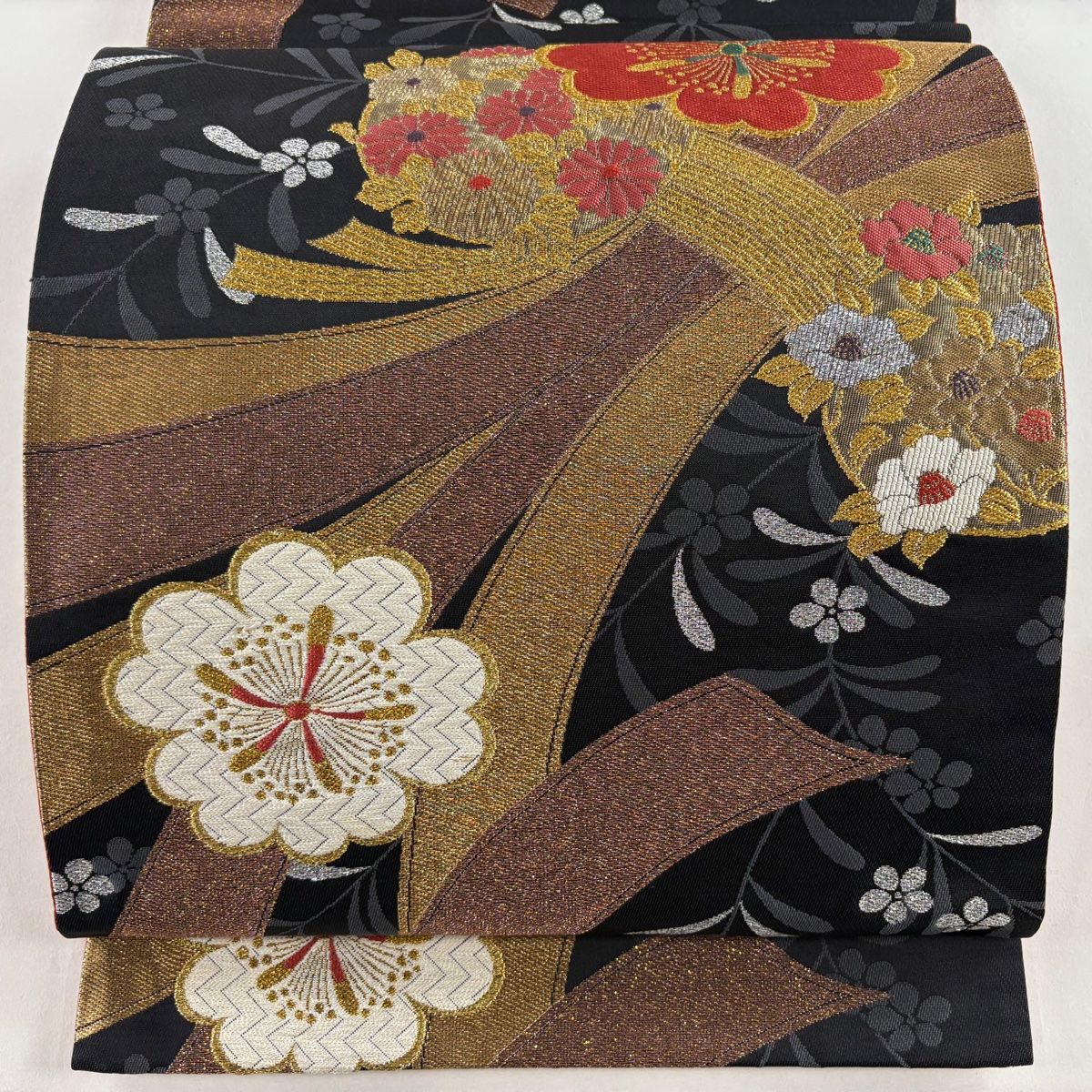 ☑️No.15【☆新品着物帯】定価6万6千円超　高級 袋帯 金色 花柄　刺繍 ☑️No.15【☆新品着物帯】定価6万6千円超 高級 袋帯 金色 花柄 刺繍