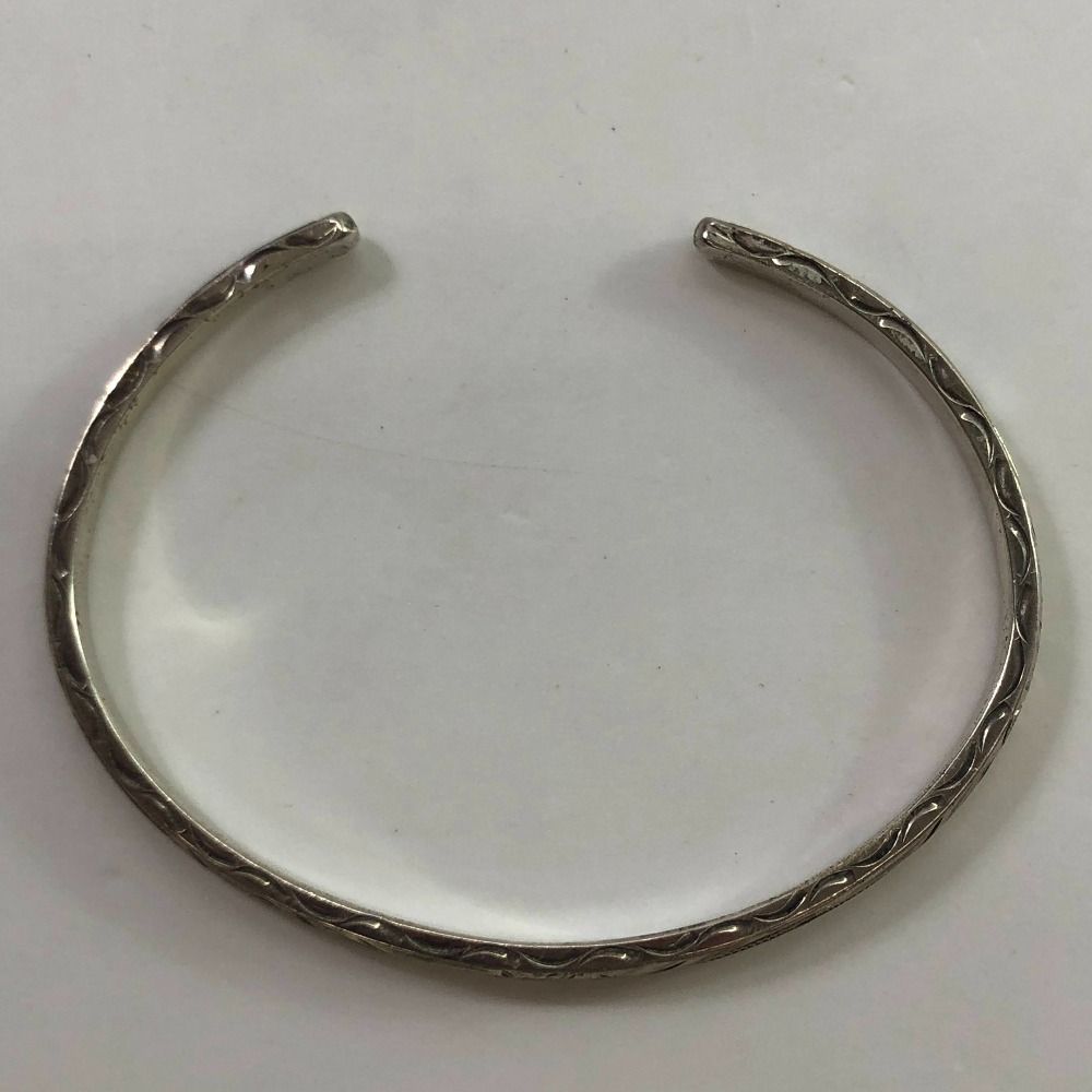 04w4460∞※【中古】 ハワイアンジュエリー シルバー バングル