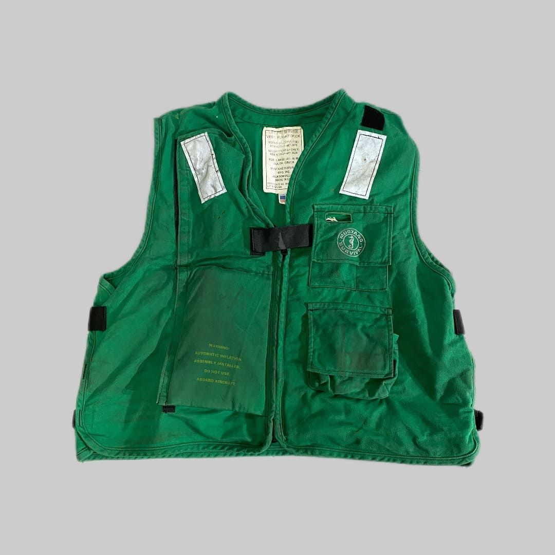 U.S.NAVY LIFE PRESERVER VEST FLIGHT DECK - メルカリ