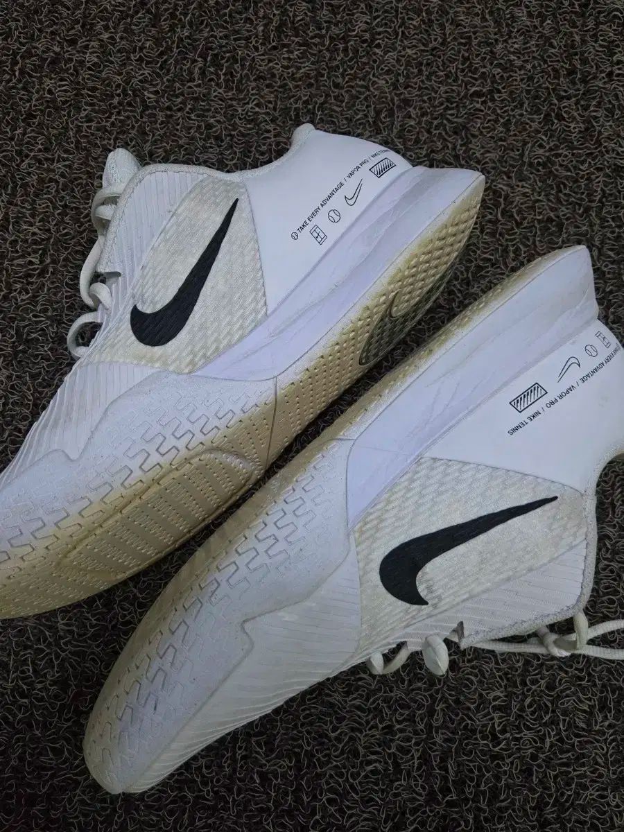 290 NIKE テニスシューズ コート エア ズーム ベイパー プロ2