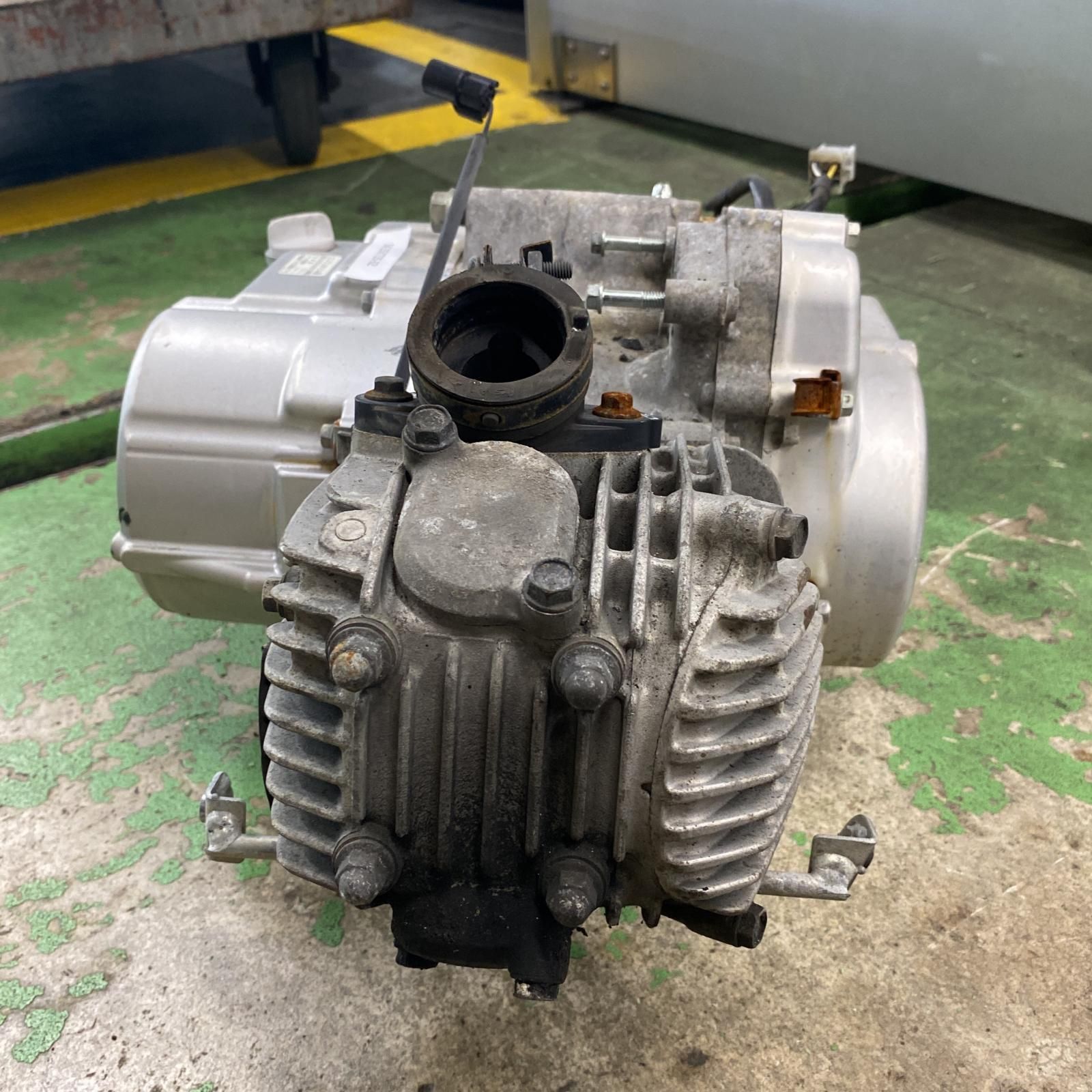 カブPRO 50ccエンジン AA04 ジャンク ホンダ 純正 ジャンク 部品取り エンジン AA04 中古 HONDA