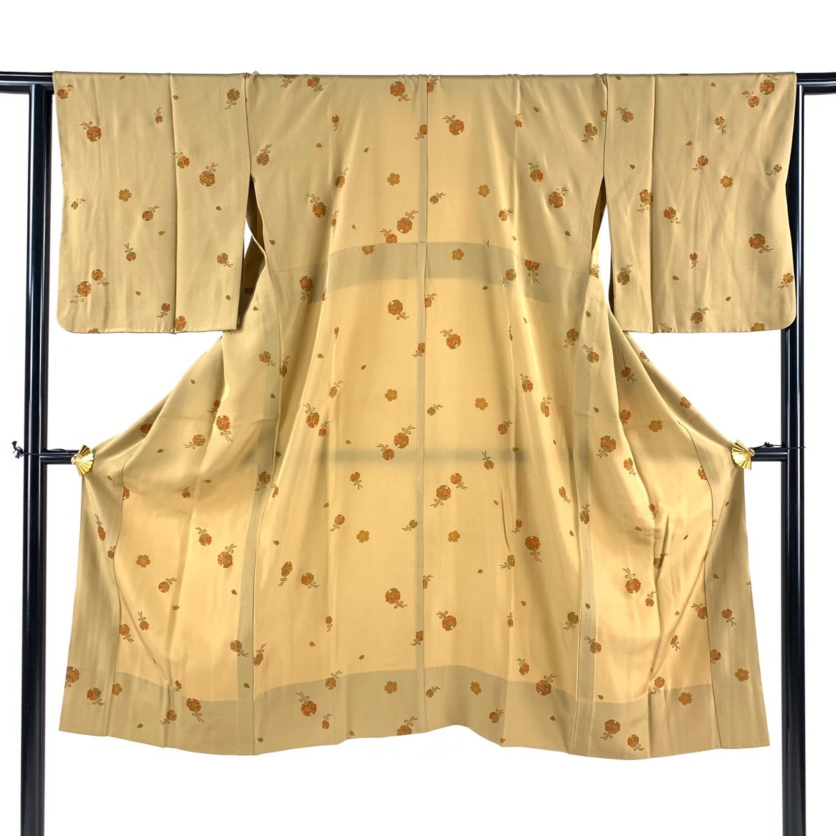 長襦袢 身丈118.5cm 裄丈64cm M 鈴 桜 金彩 薄茶色 正絹 名品 【中古  