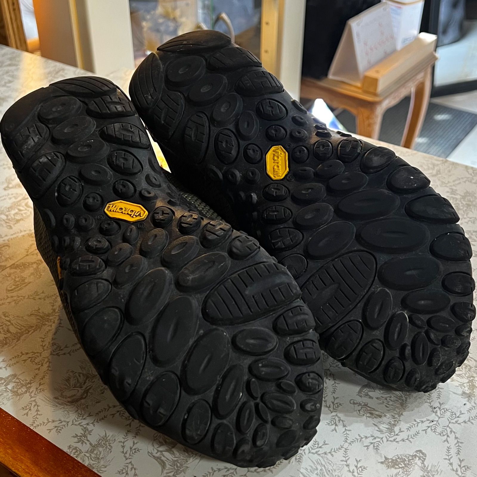 メレル　vibram　GORE-TEX