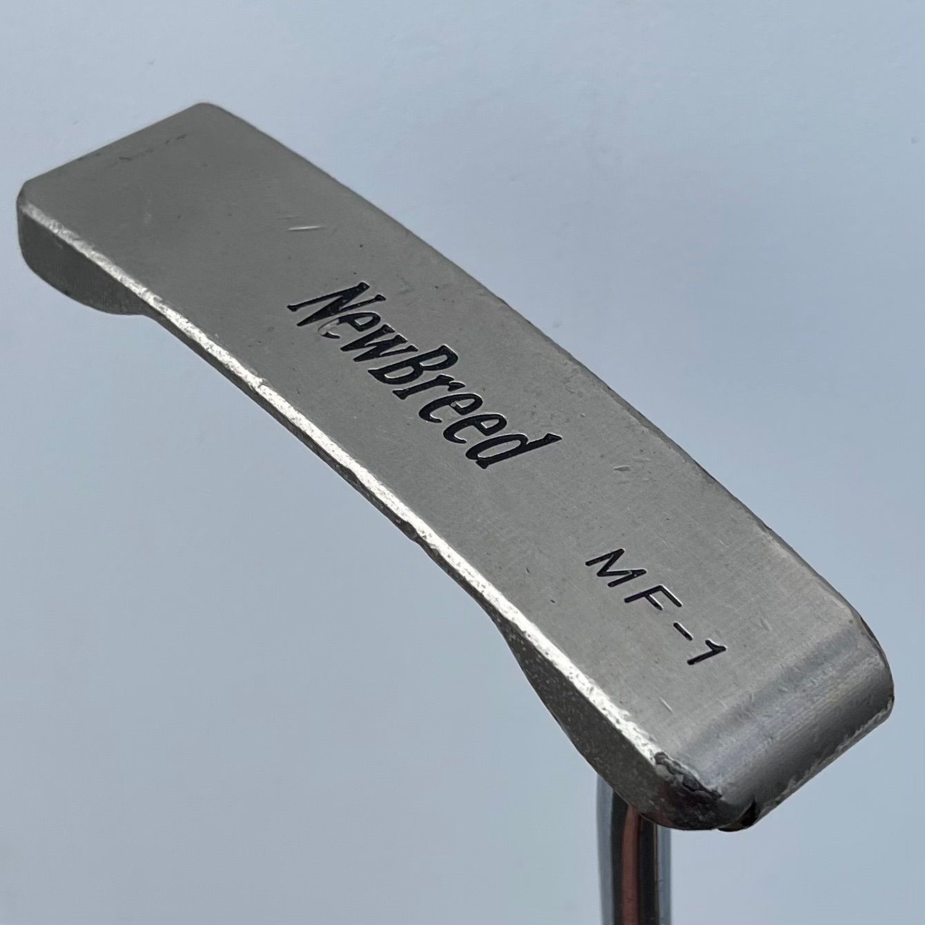 ダンロップ New Breed パター　極美品 ダンロップNEW・Breedパター ダンロップNEW・Breedパター