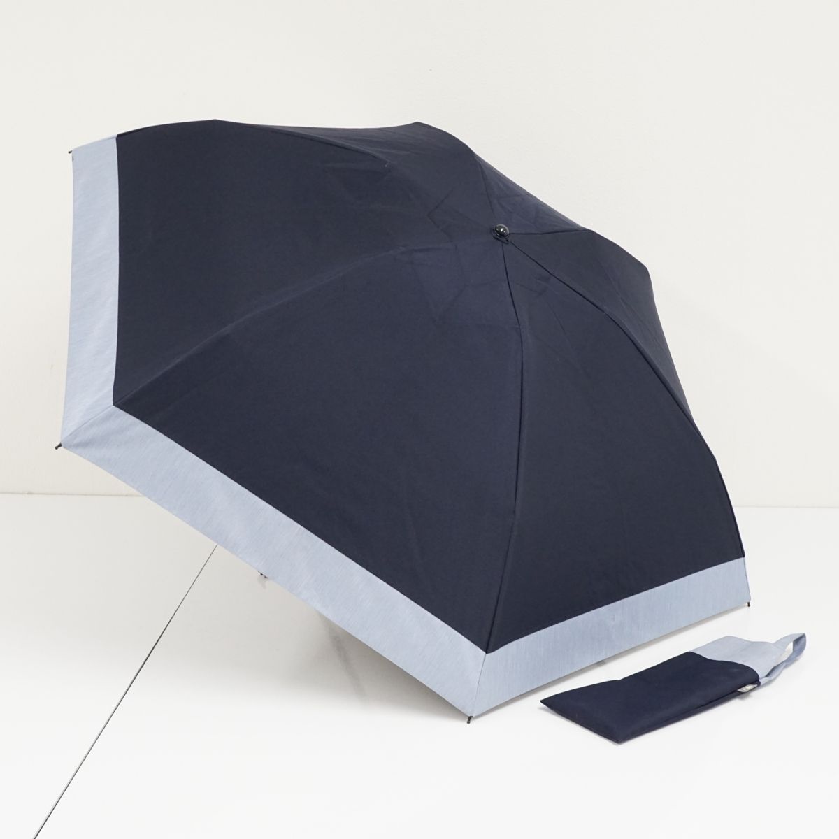 美品】サンバリア100 折りたたみ日傘 3段折 フロストブルー サンバリア