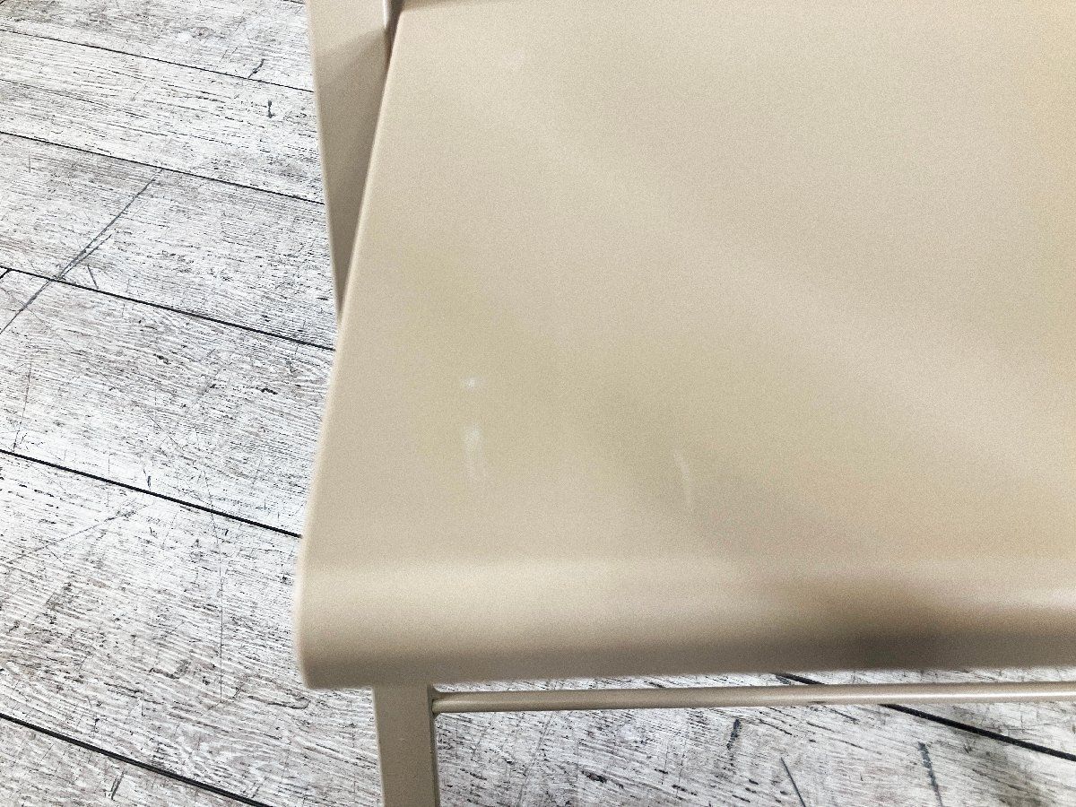 フォールディングチェア