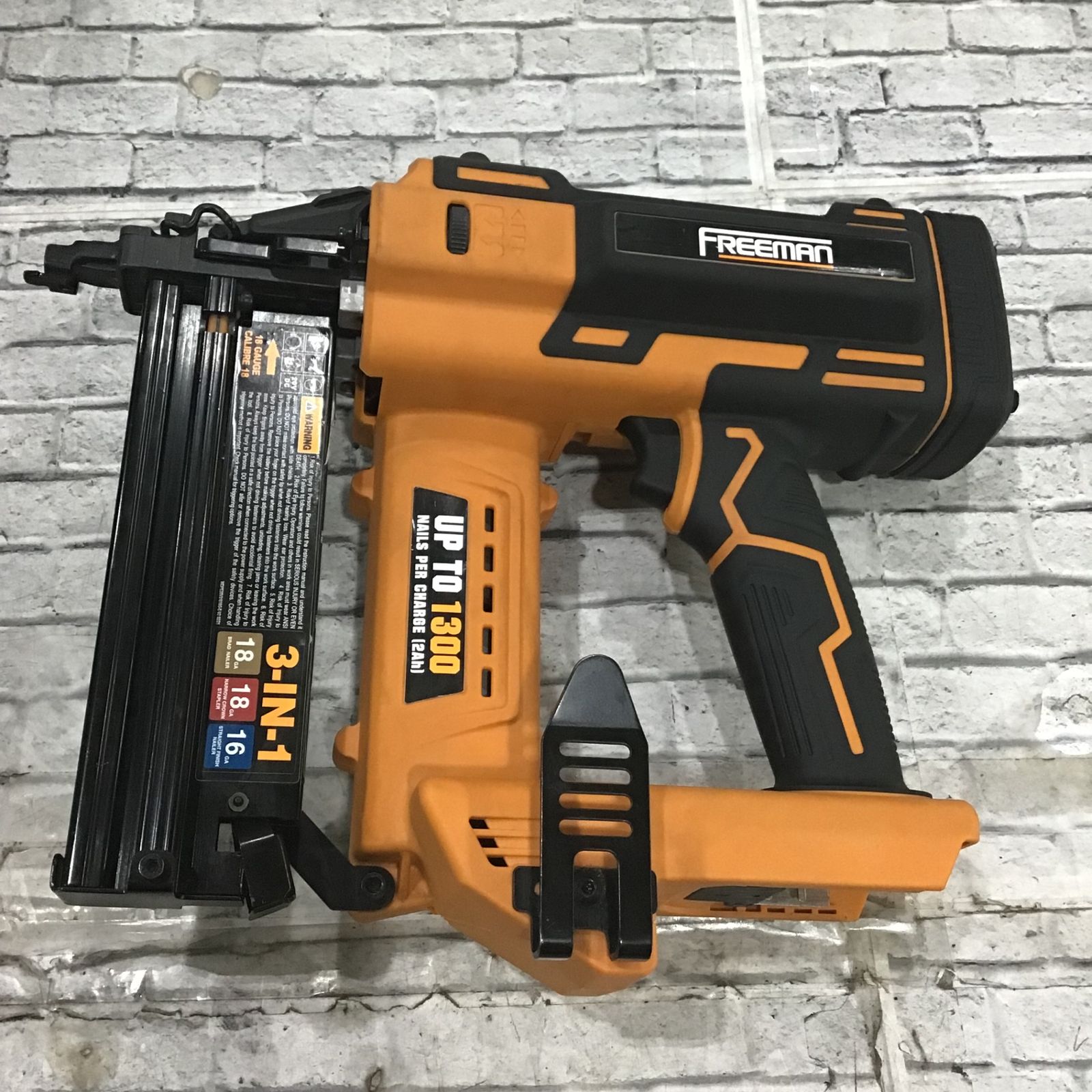 ▽FREEMAN PE20VT31618 3-in-1 コードレス釘打ち機 タッカー ▽FREEMAN PE20VT31618 3-in-1 コードレス釘打ち機 タッカー