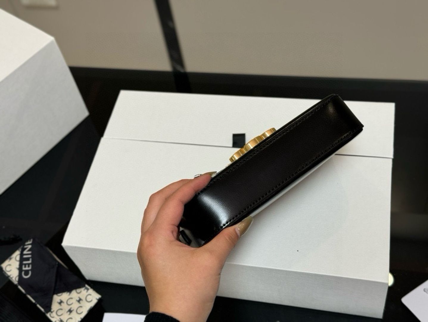 セリーヌ キュイール トリオンフ アンダーアームバッグ Celine] アンダーアームバッグ トリオンフデザイン - 専用