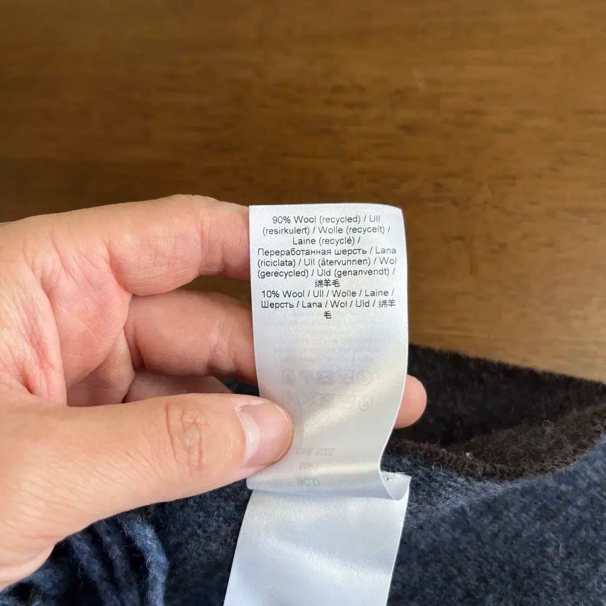 GANNI フリンジ ロゴスカーフ Ganni ガニー ロゴ入り ウール マフラー