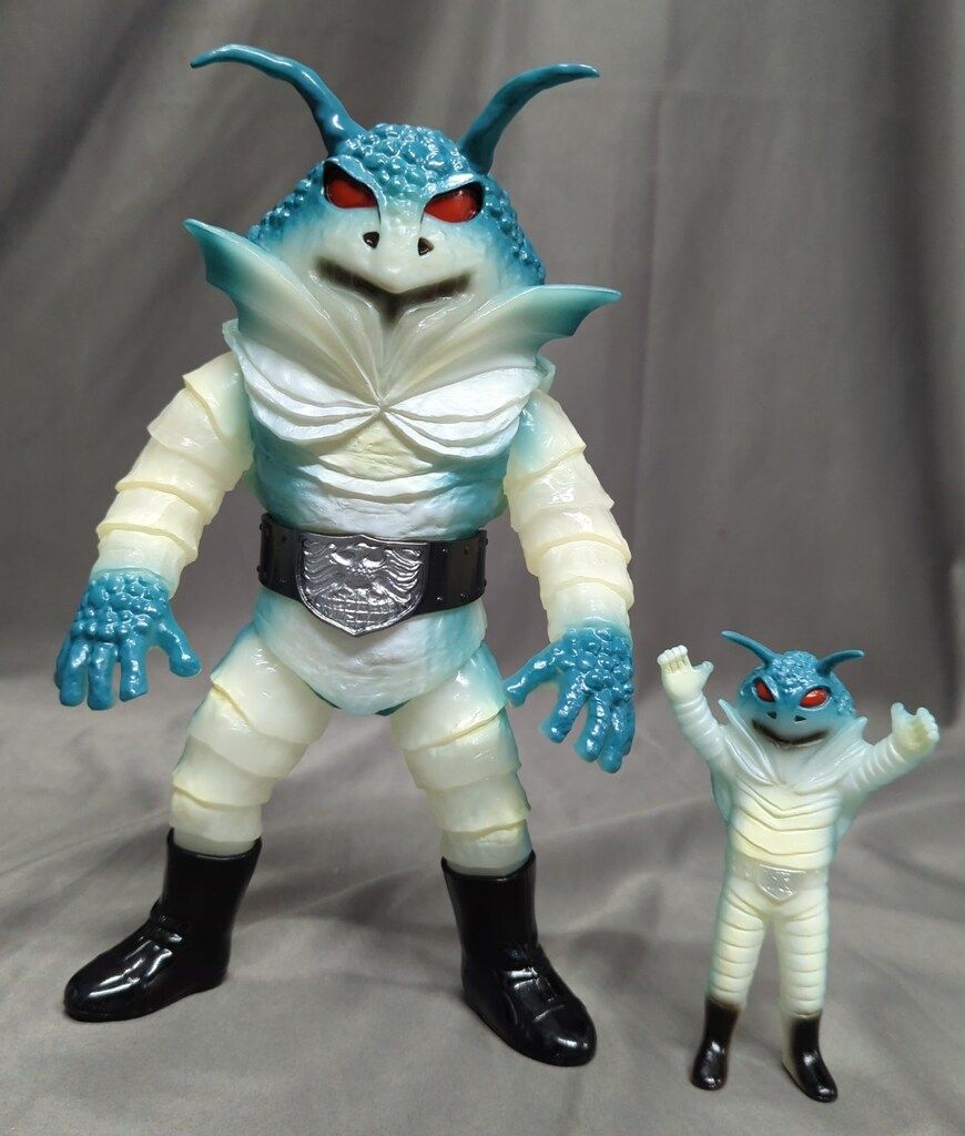 メディコム・トイ 東映レトロソフビコレクション 仮面ライダー