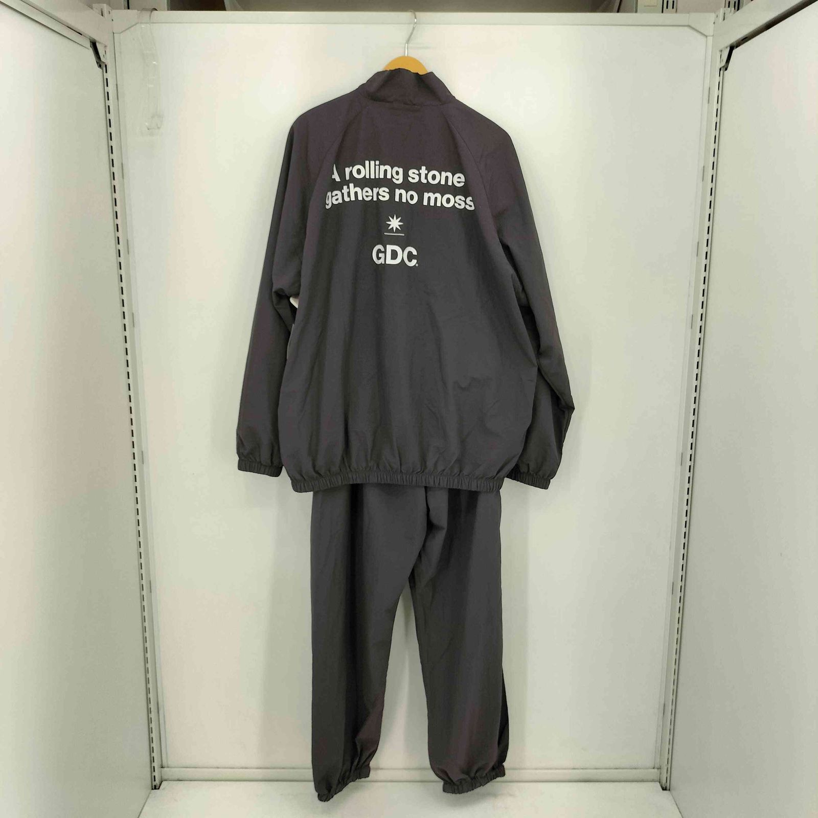 ジーディーシー GDC Weekend Setup ロゴ プリント ナイロン セットアップ メンズ XL