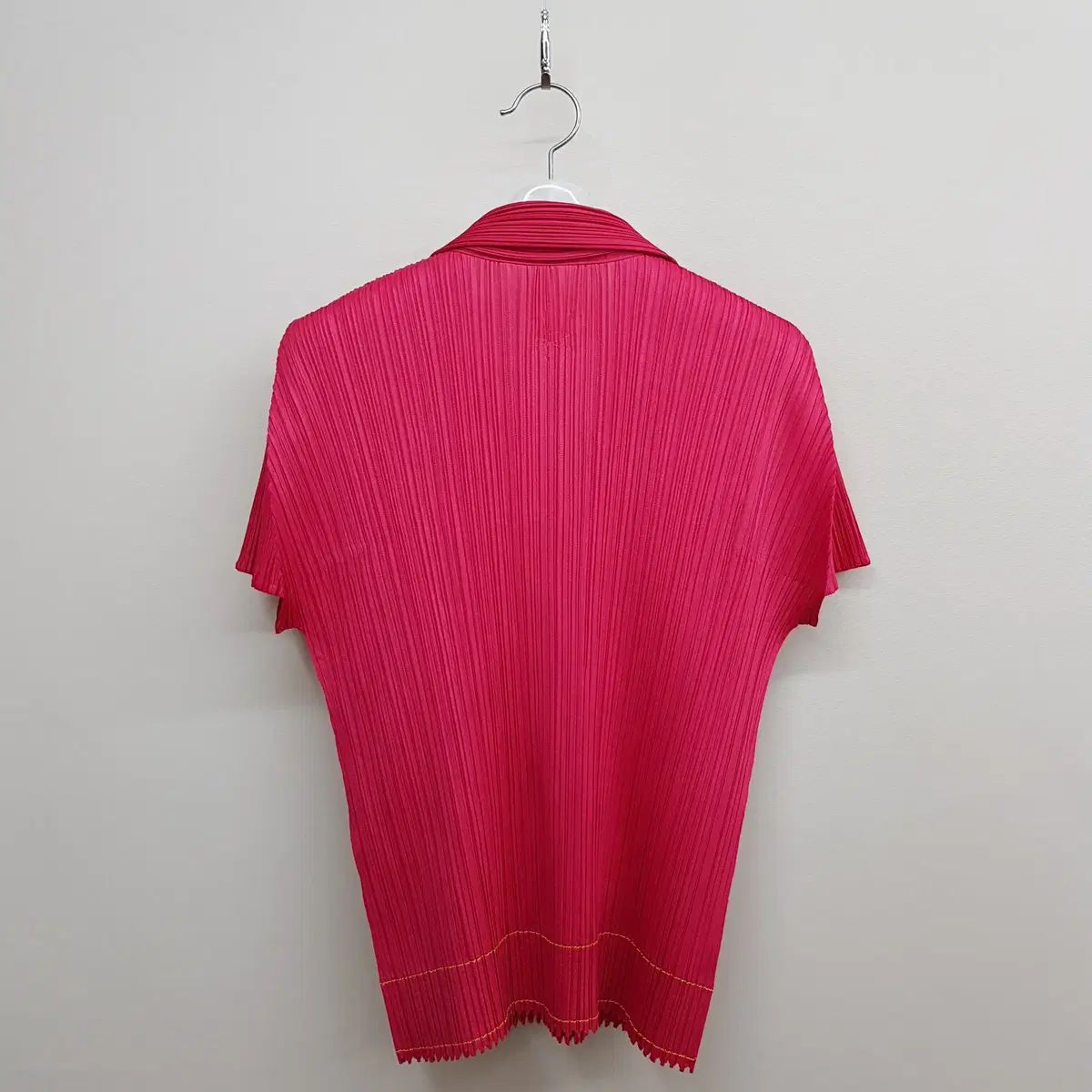 ISSEY MIYAKE(イッセイミヤケ) PLEATS PLEASE(プリーツプリーズ