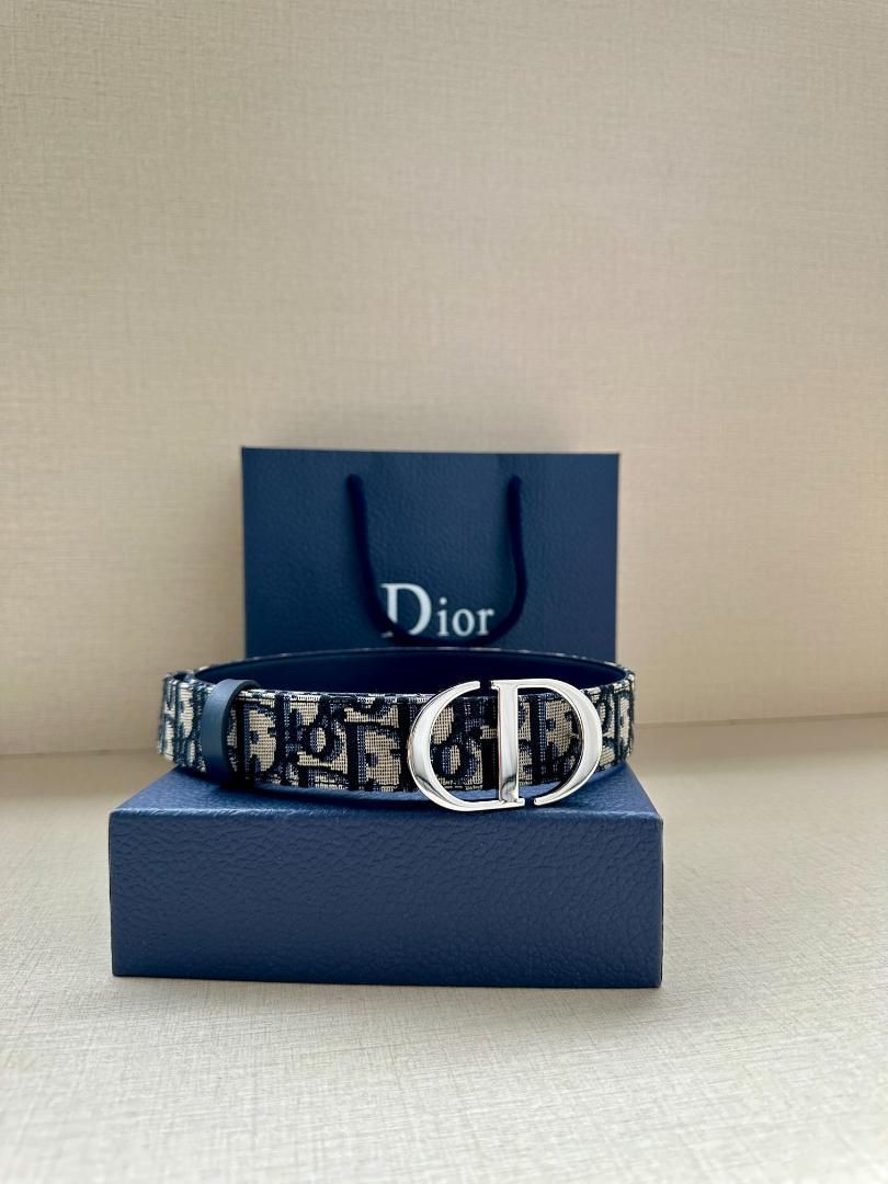 DIOR ベルト　希望価格ありましたら教えてください DIOR ベルト 希望価格ありましたら教えてください - メルカリ