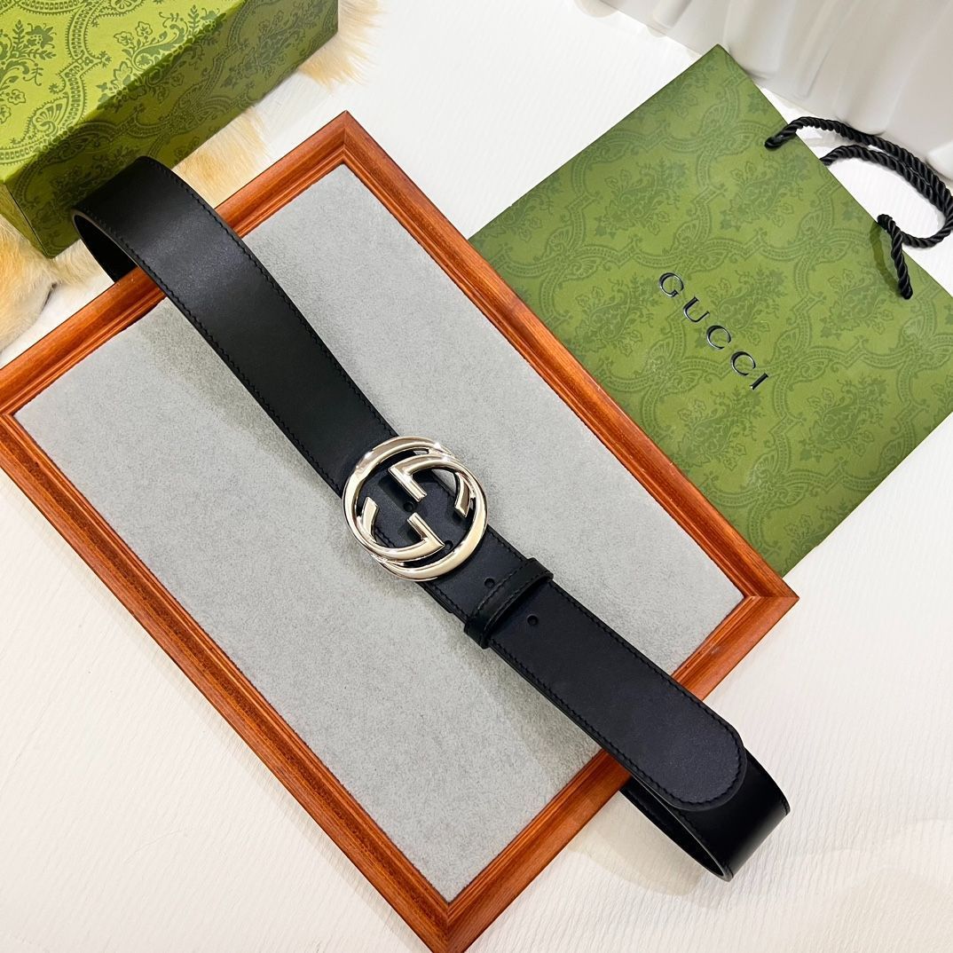 今日特価】Gucci 2024 年式 3.8cm 幅 輸入生地 & 本革ベルト-3